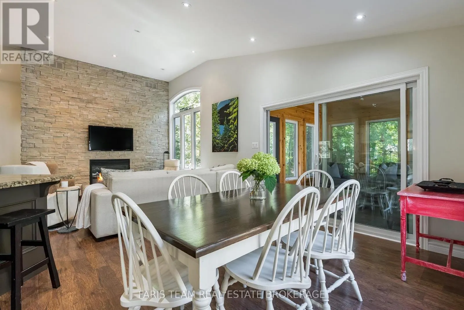 15 ROSEMARY ROAD