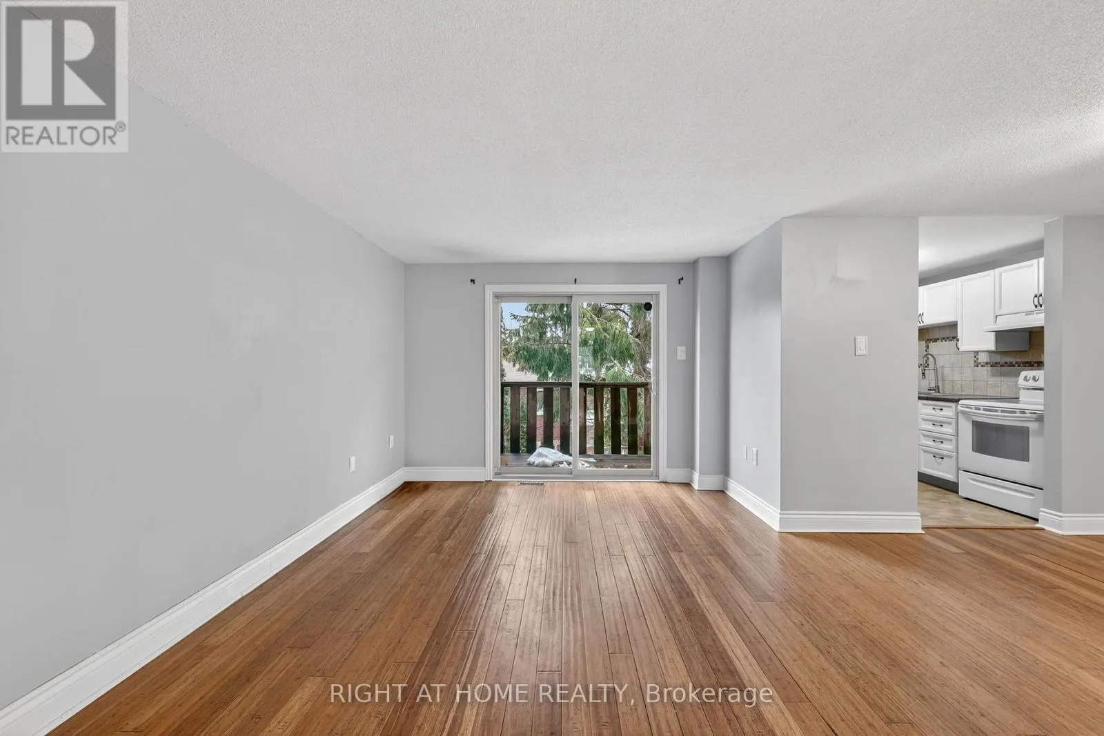 10 - 32 SAWMILL ROAD