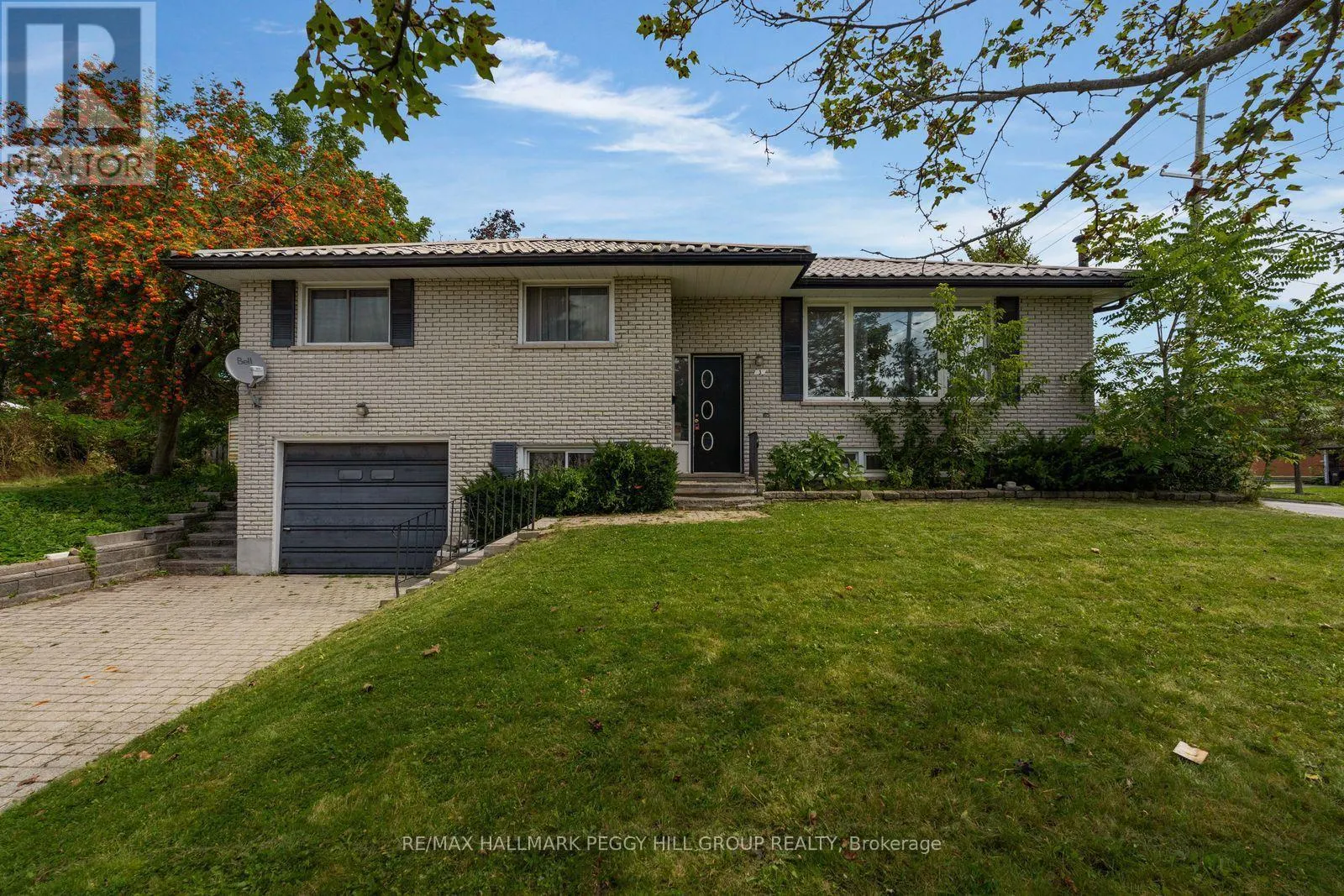 3 BLUE MOUND DRIVE