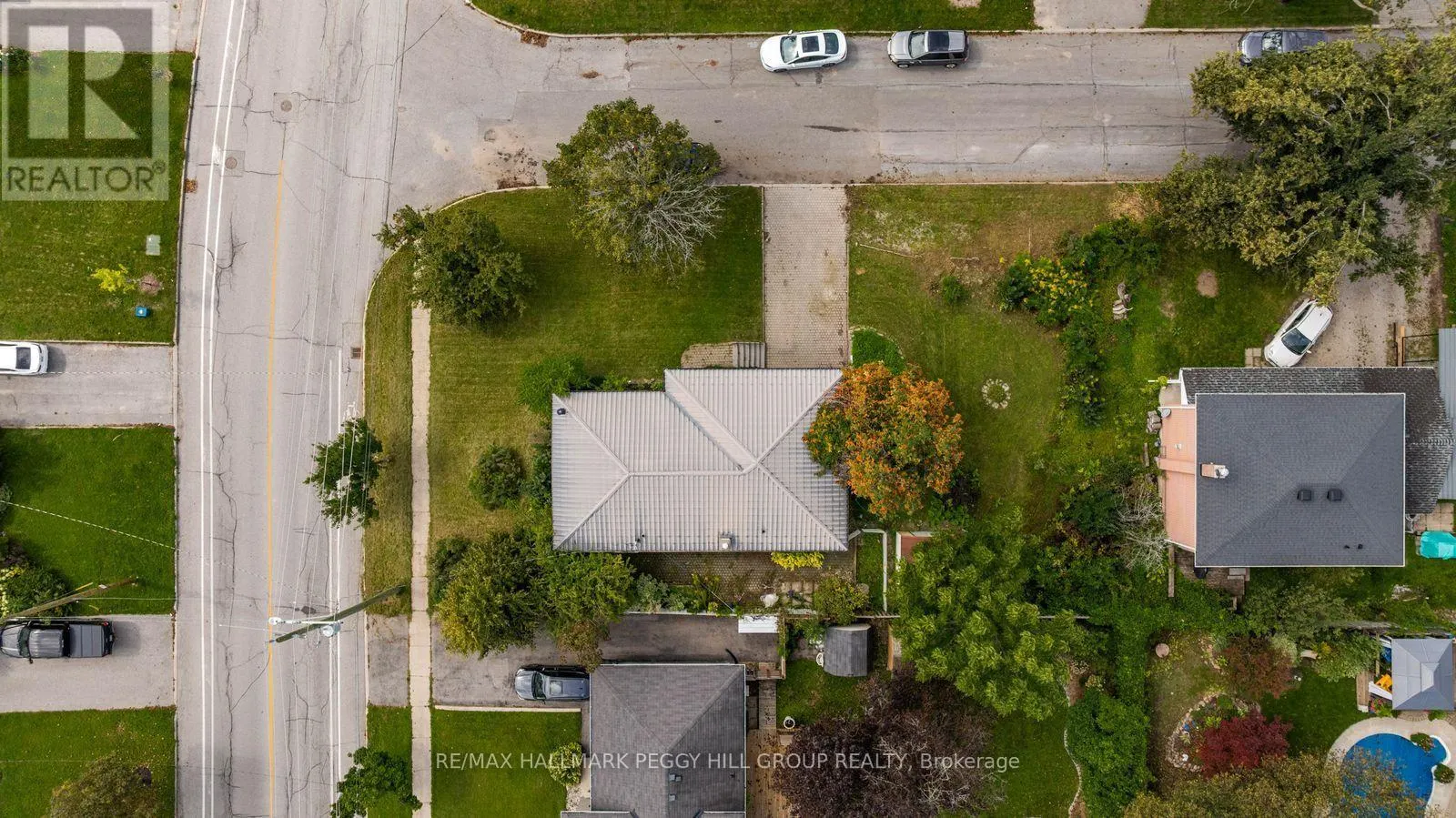 3 BLUE MOUND DRIVE