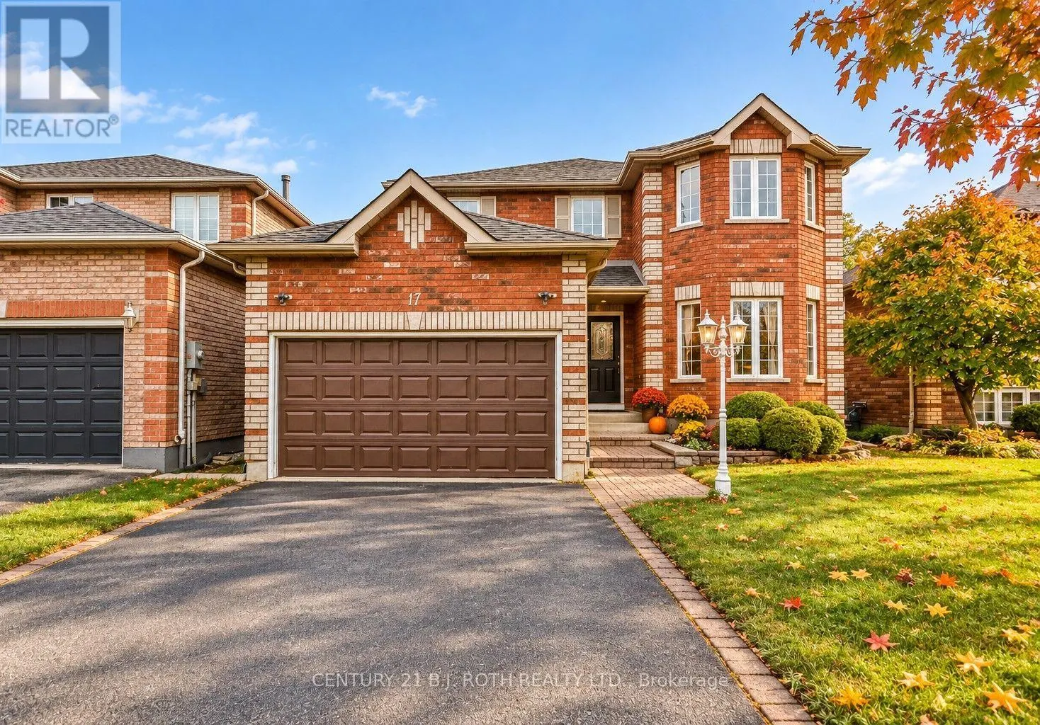 17 CROMPTON DRIVE