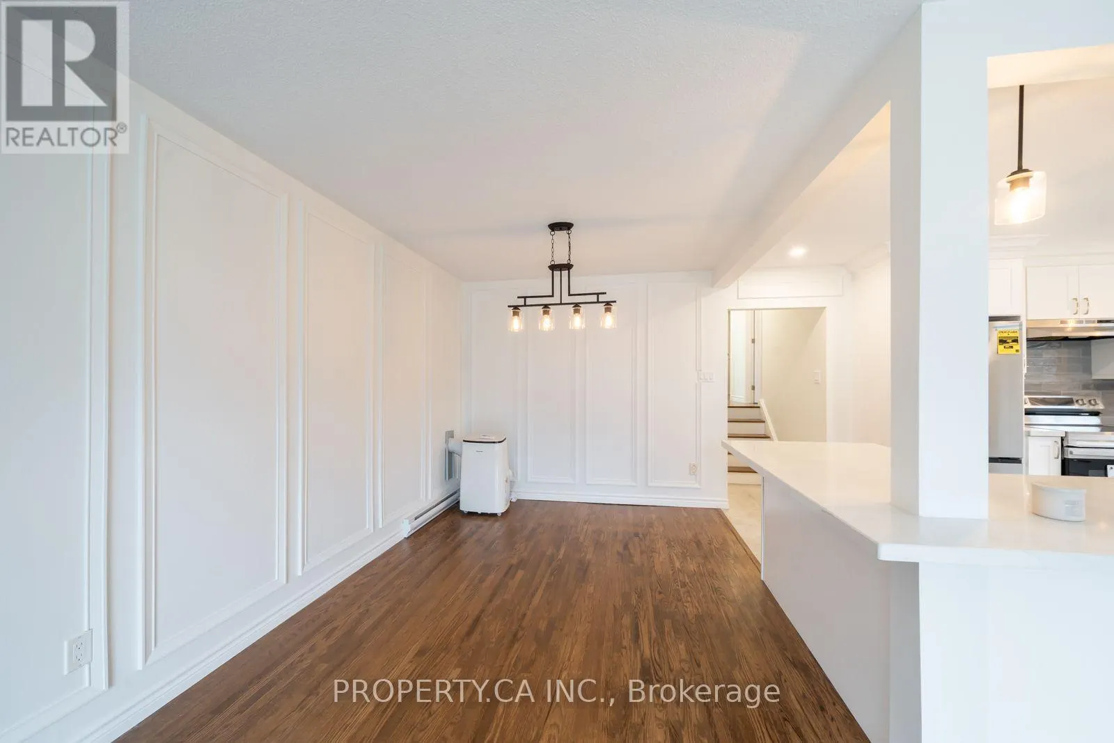 24 THORNCREST ROAD
