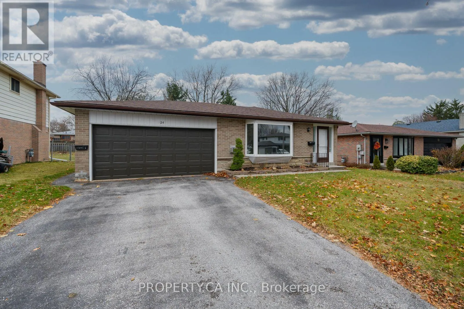 24 THORNCREST ROAD
