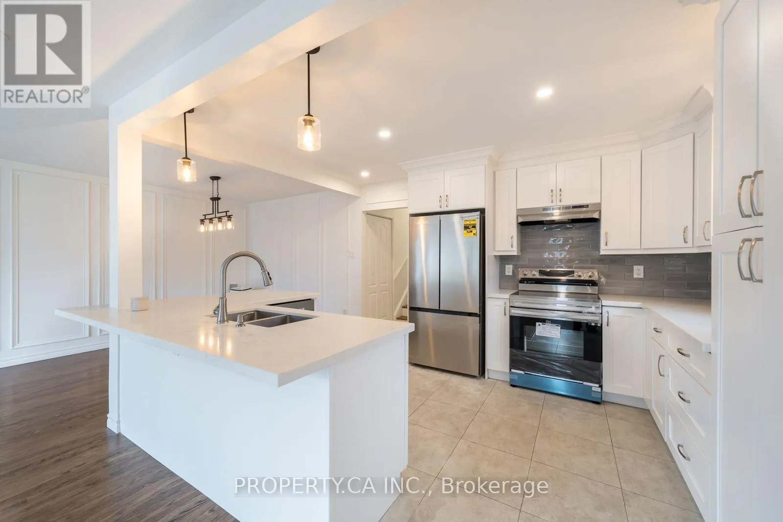 24 THORNCREST ROAD