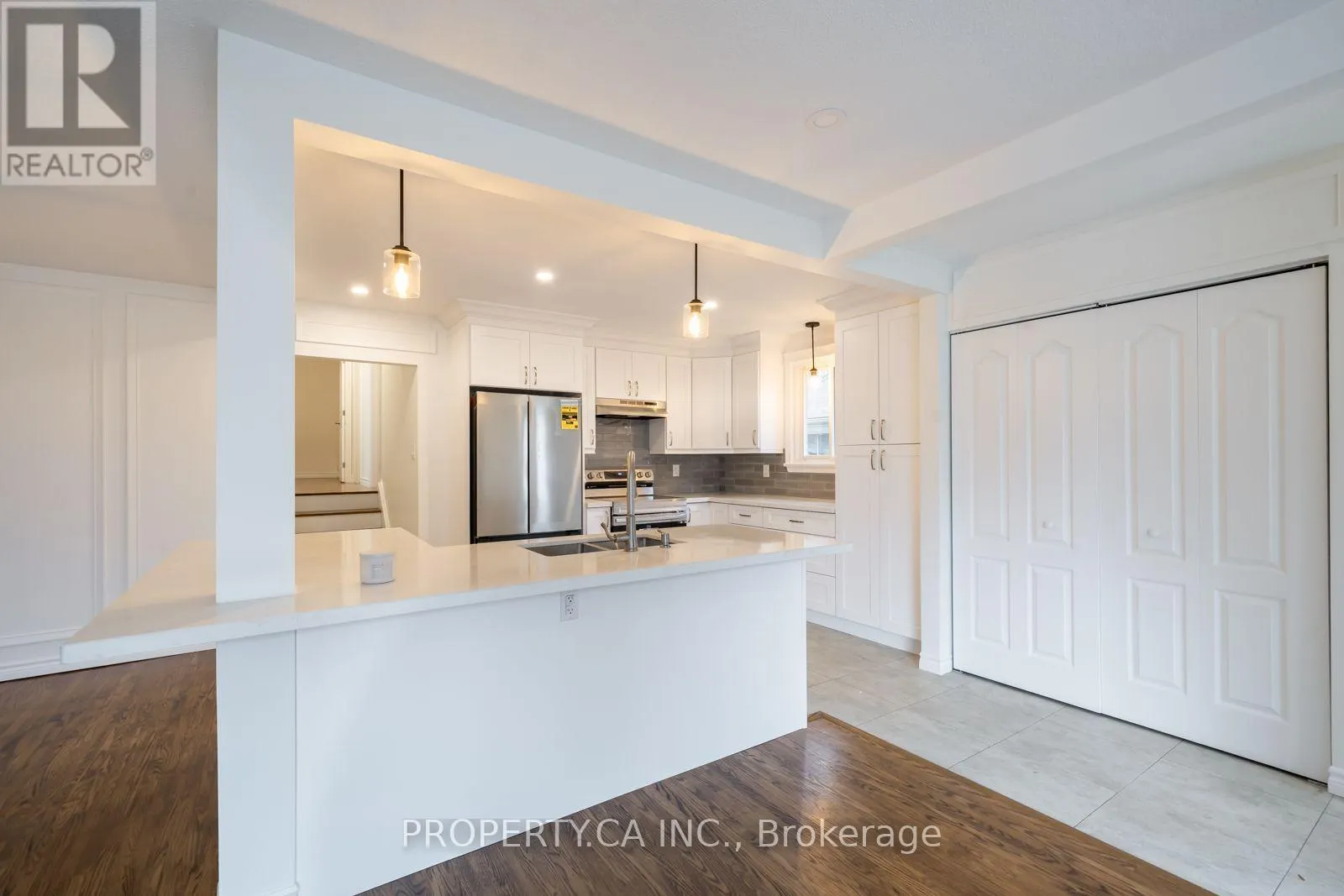 24 THORNCREST ROAD