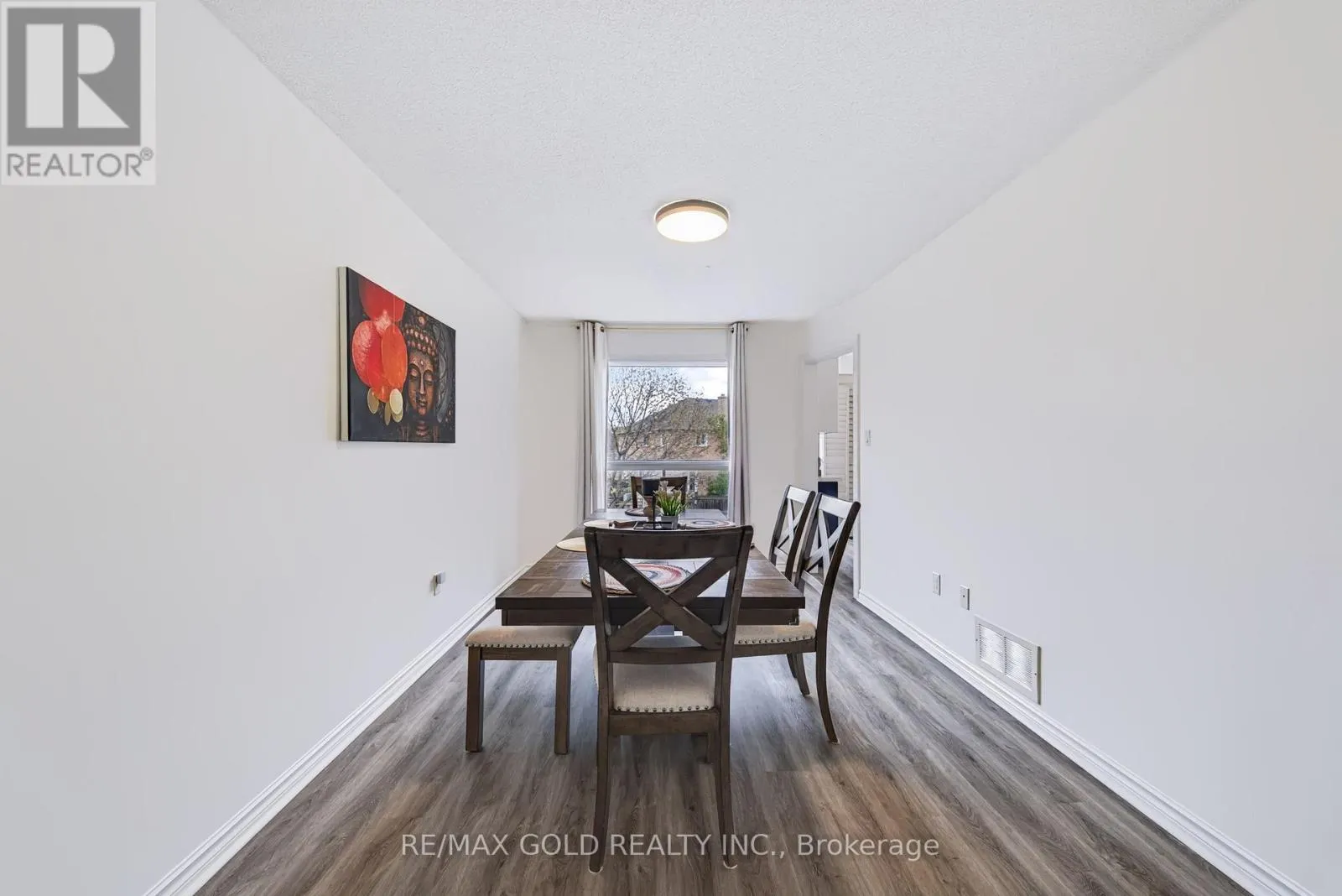 43 GOLDEN MEADOW ROAD
