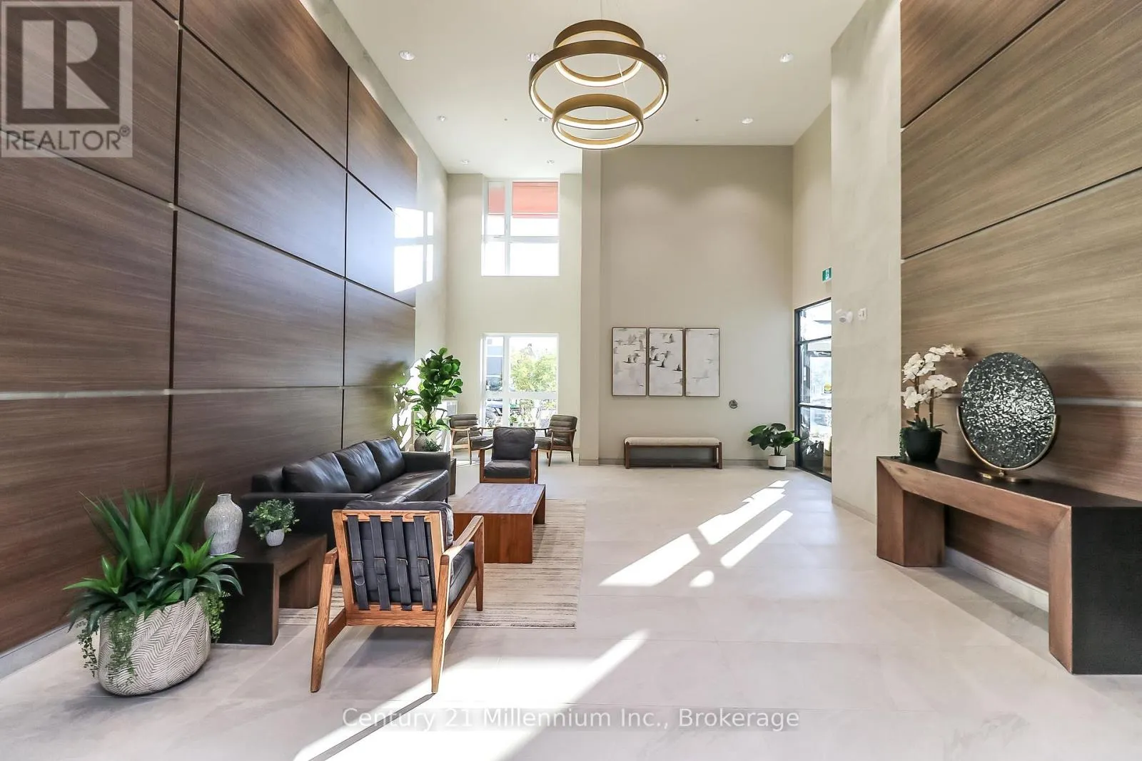 306 - 4 KIMBERLY LANE #306