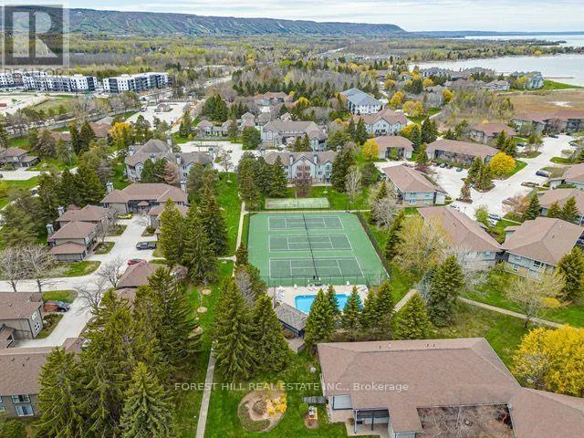 348 MARINERS WAY