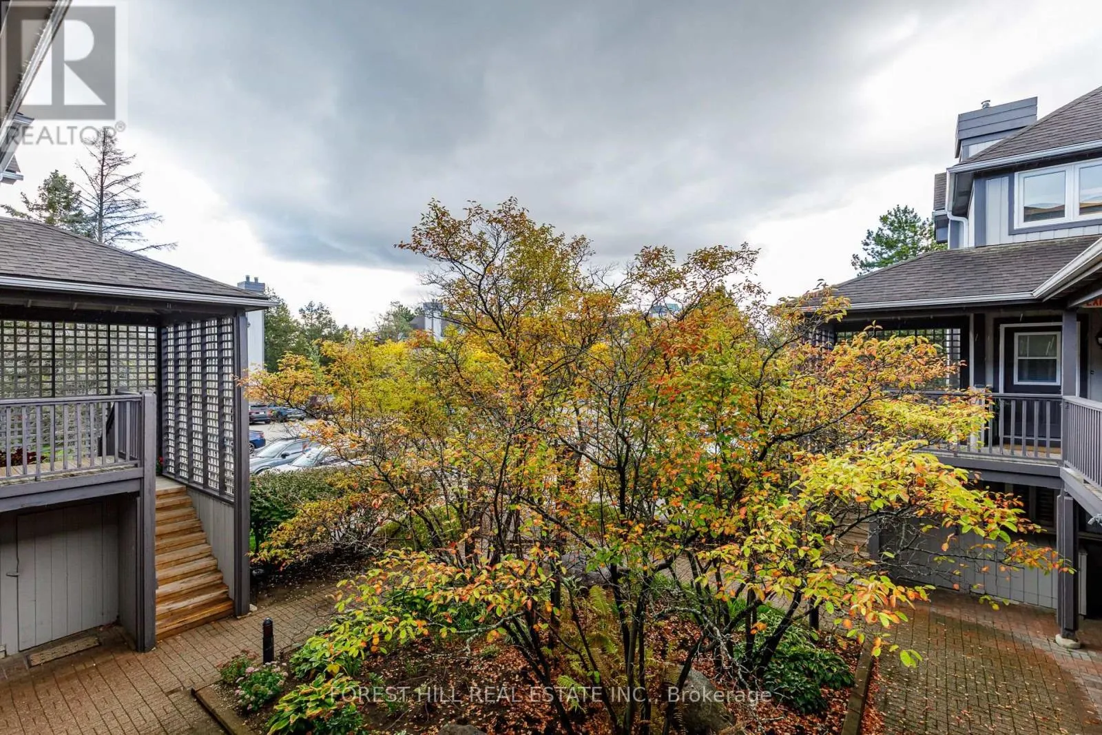 348 MARINERS WAY