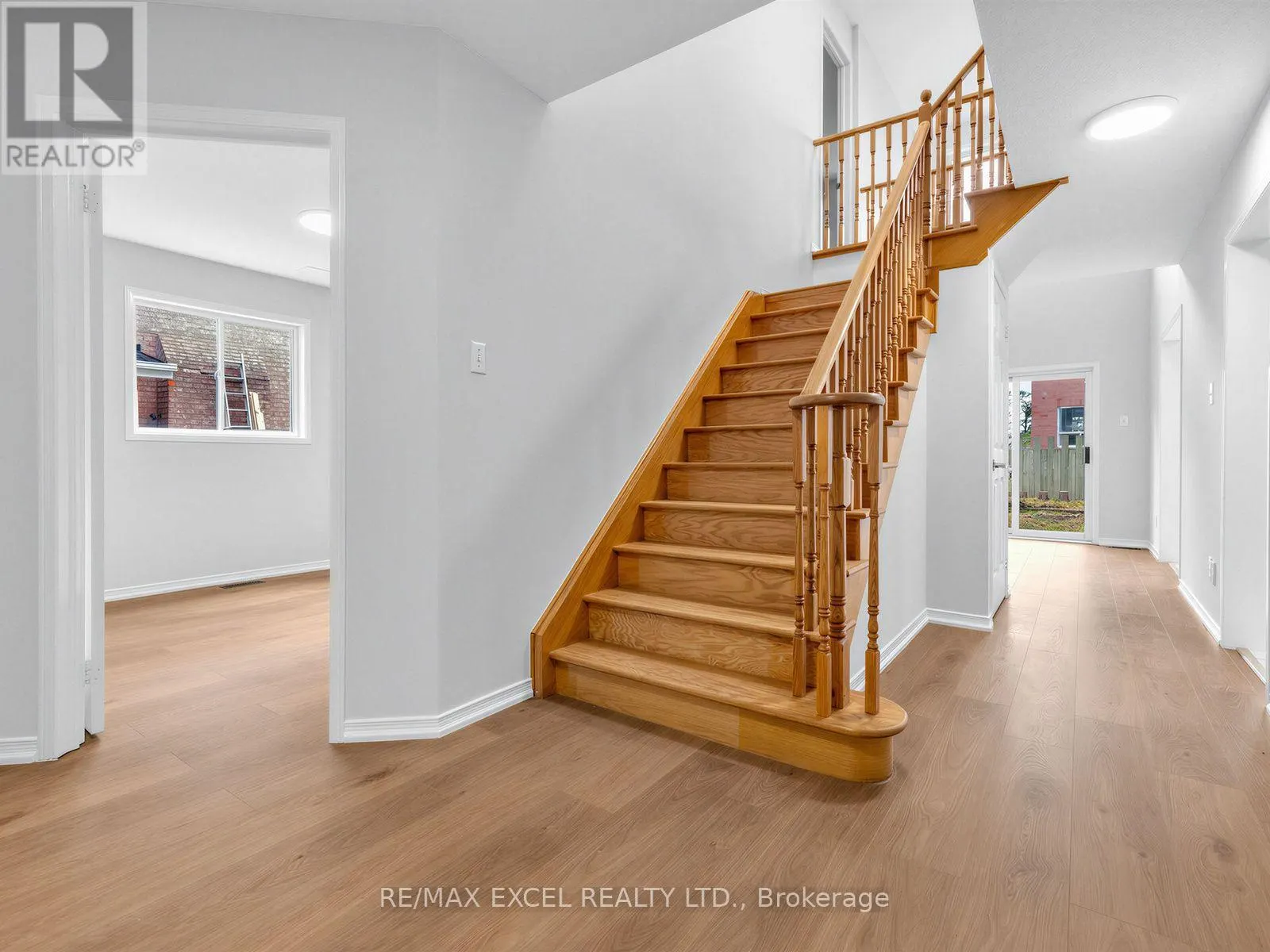 396 CUNDLES ROAD W
