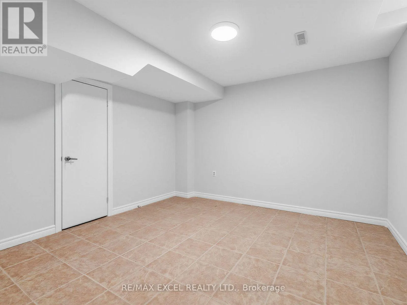 396 CUNDLES ROAD W