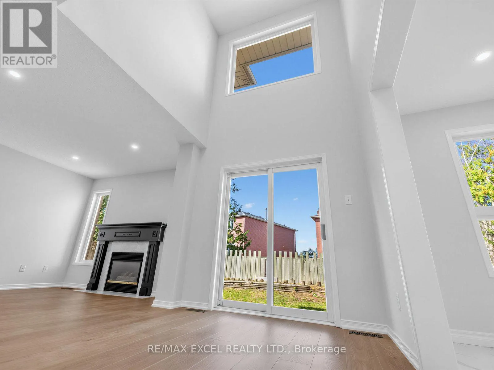 396 CUNDLES ROAD W