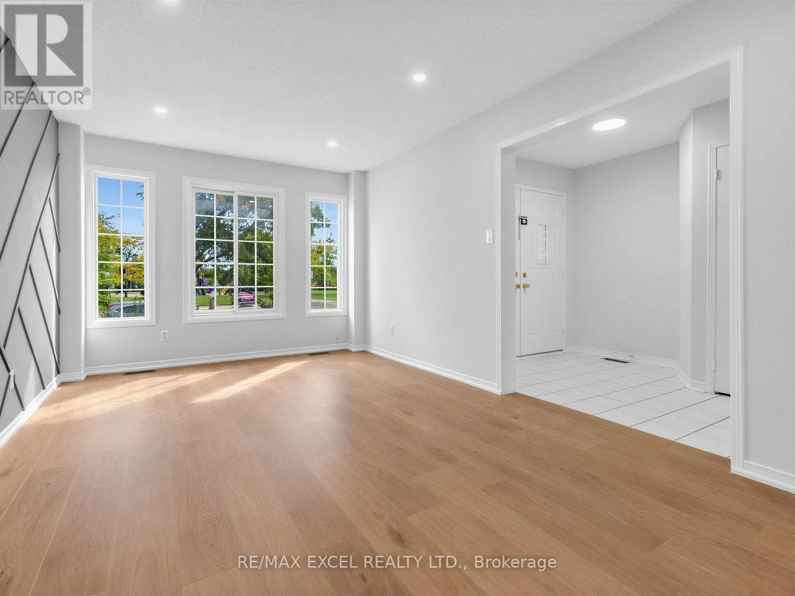 396 CUNDLES ROAD W