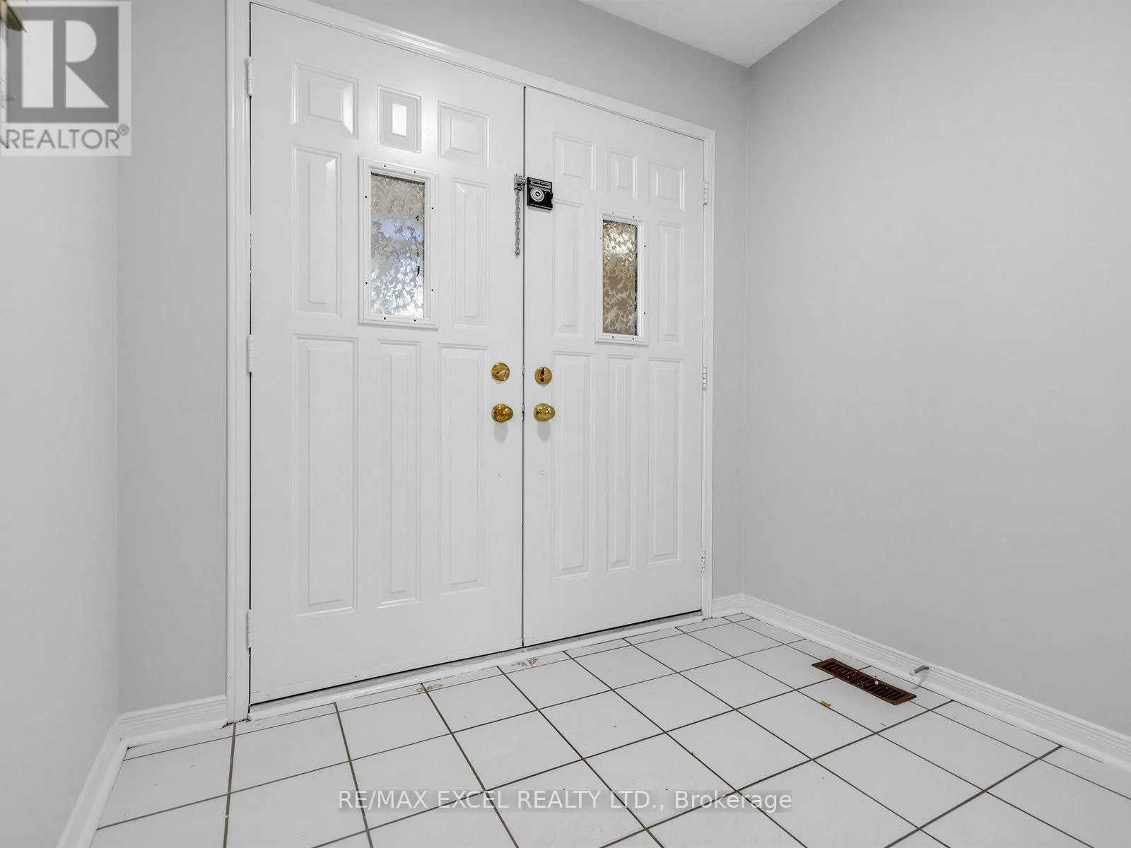 396 CUNDLES ROAD W