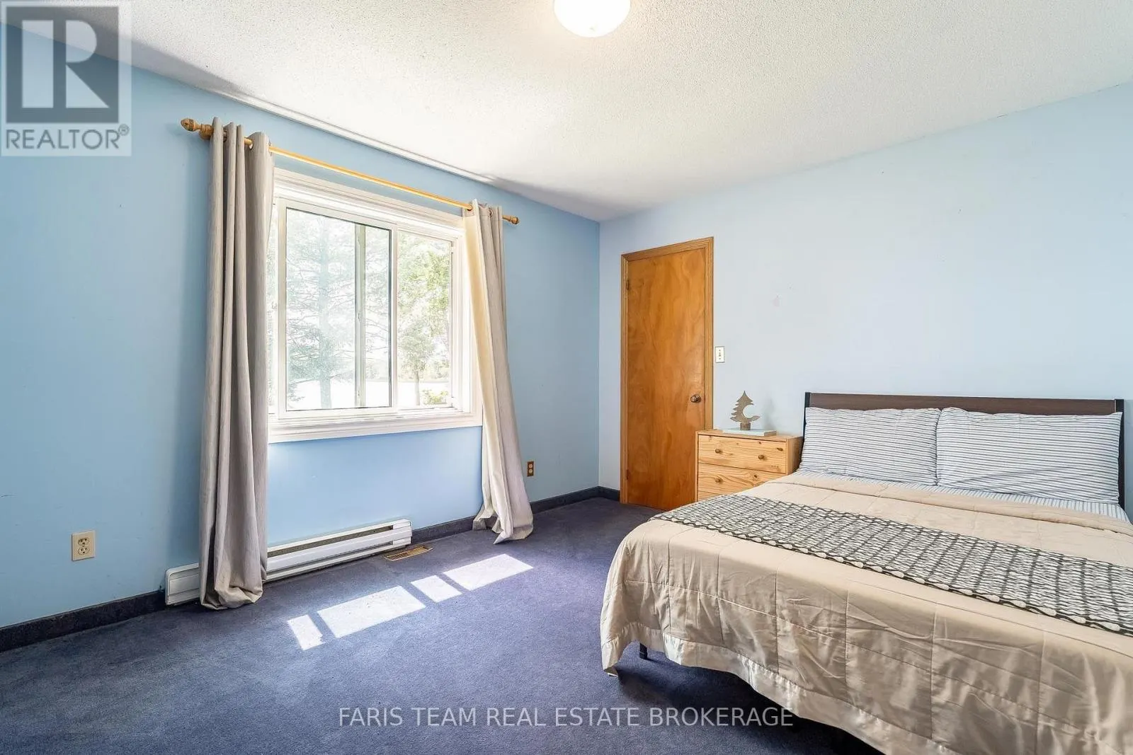 3299 SHOREVIEW DRIVE