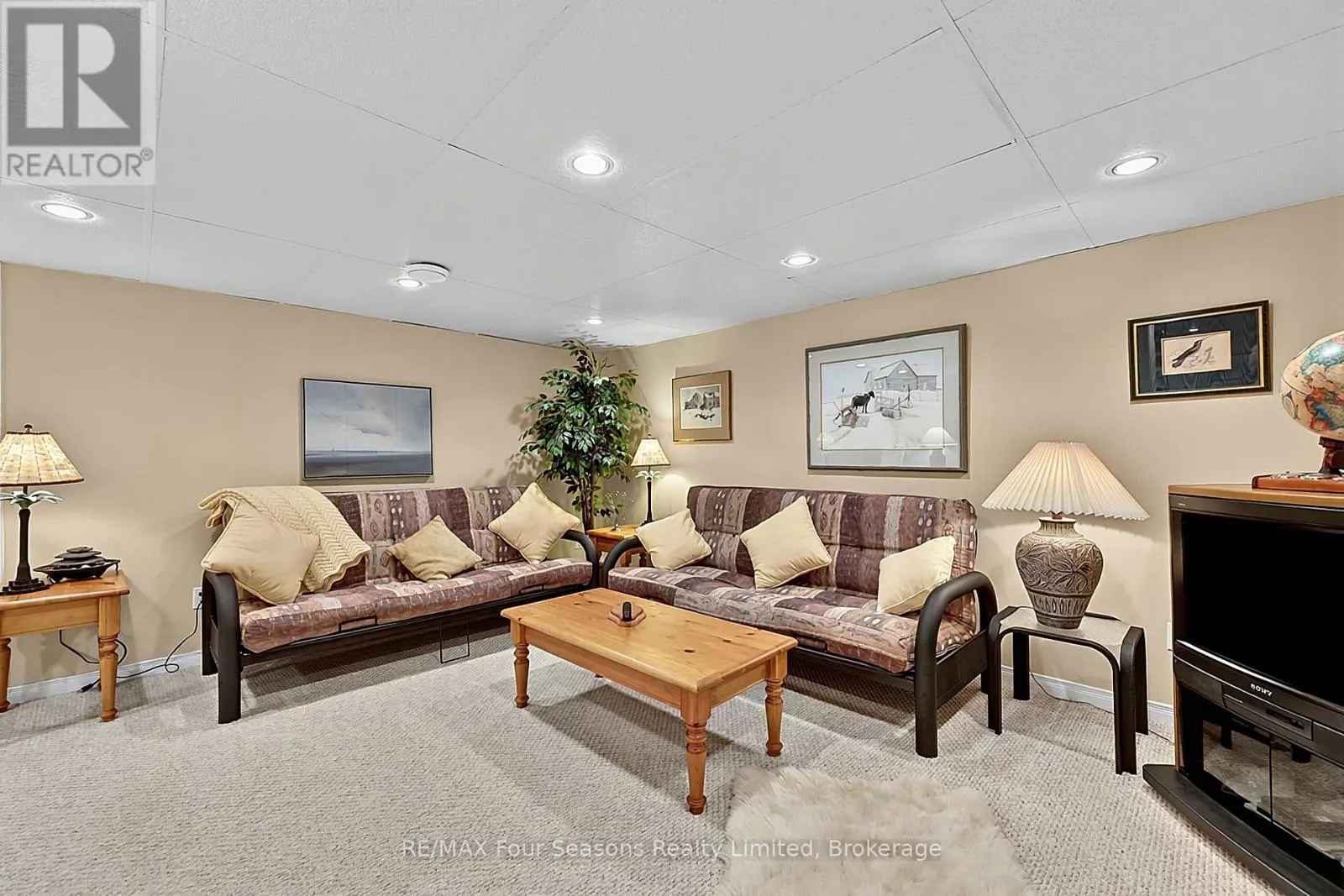 7 CALLARY CRESCENT
