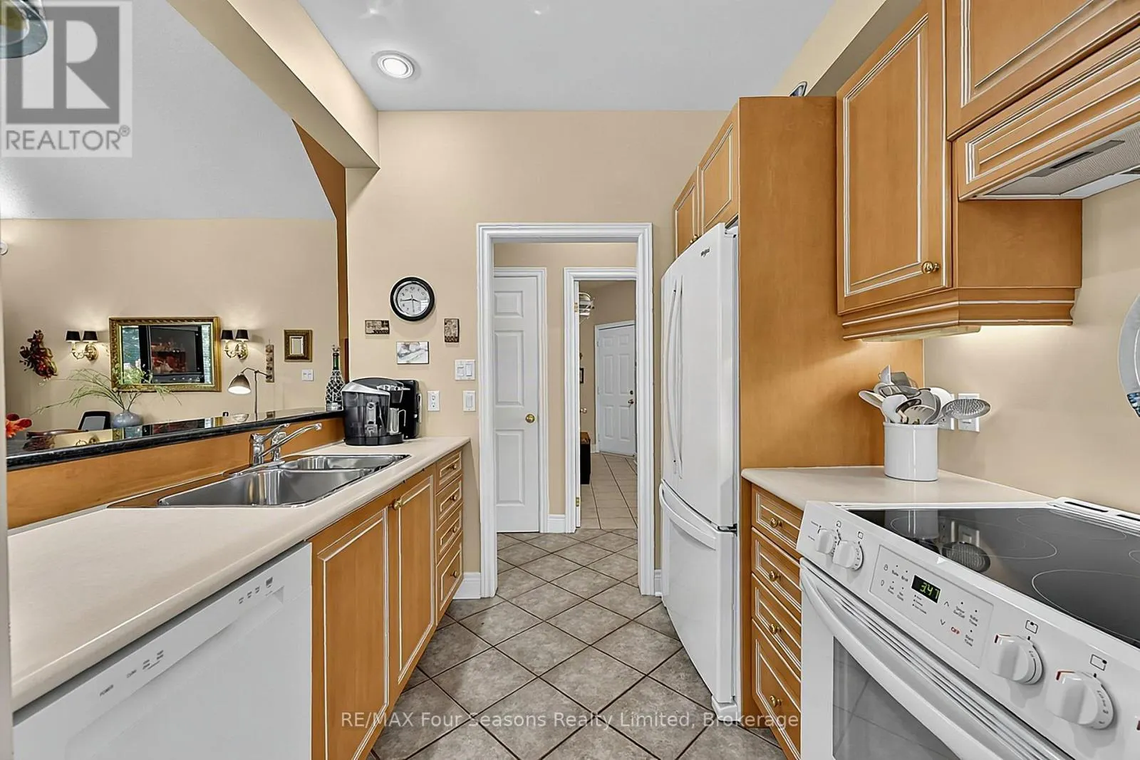 7 CALLARY CRESCENT