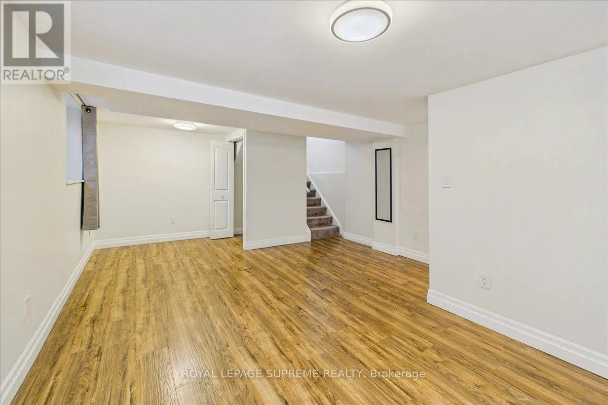 LOWER - 46 RIDGEWAY AVENUE