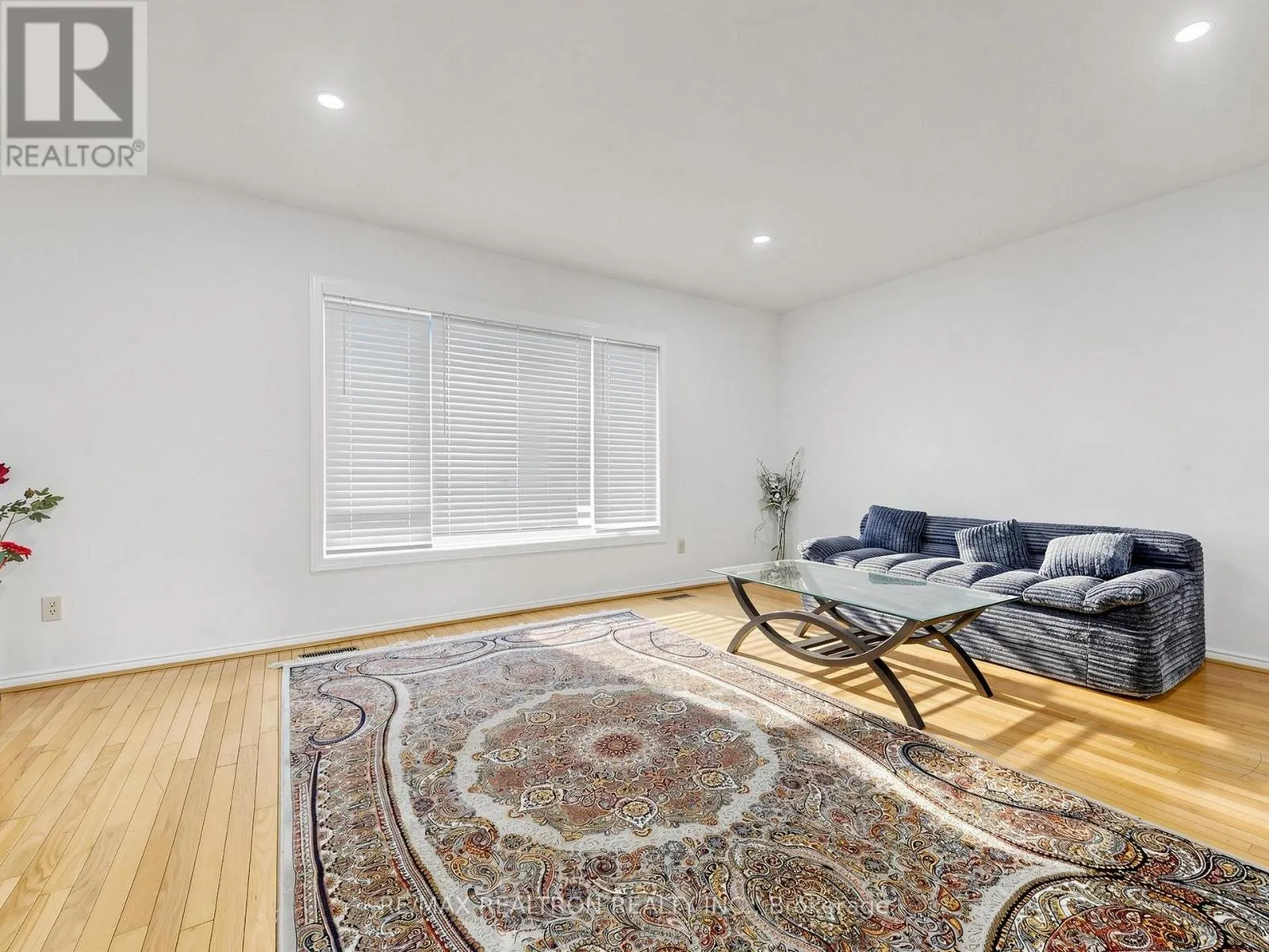 101 CHIEFTAIN CRESCENT