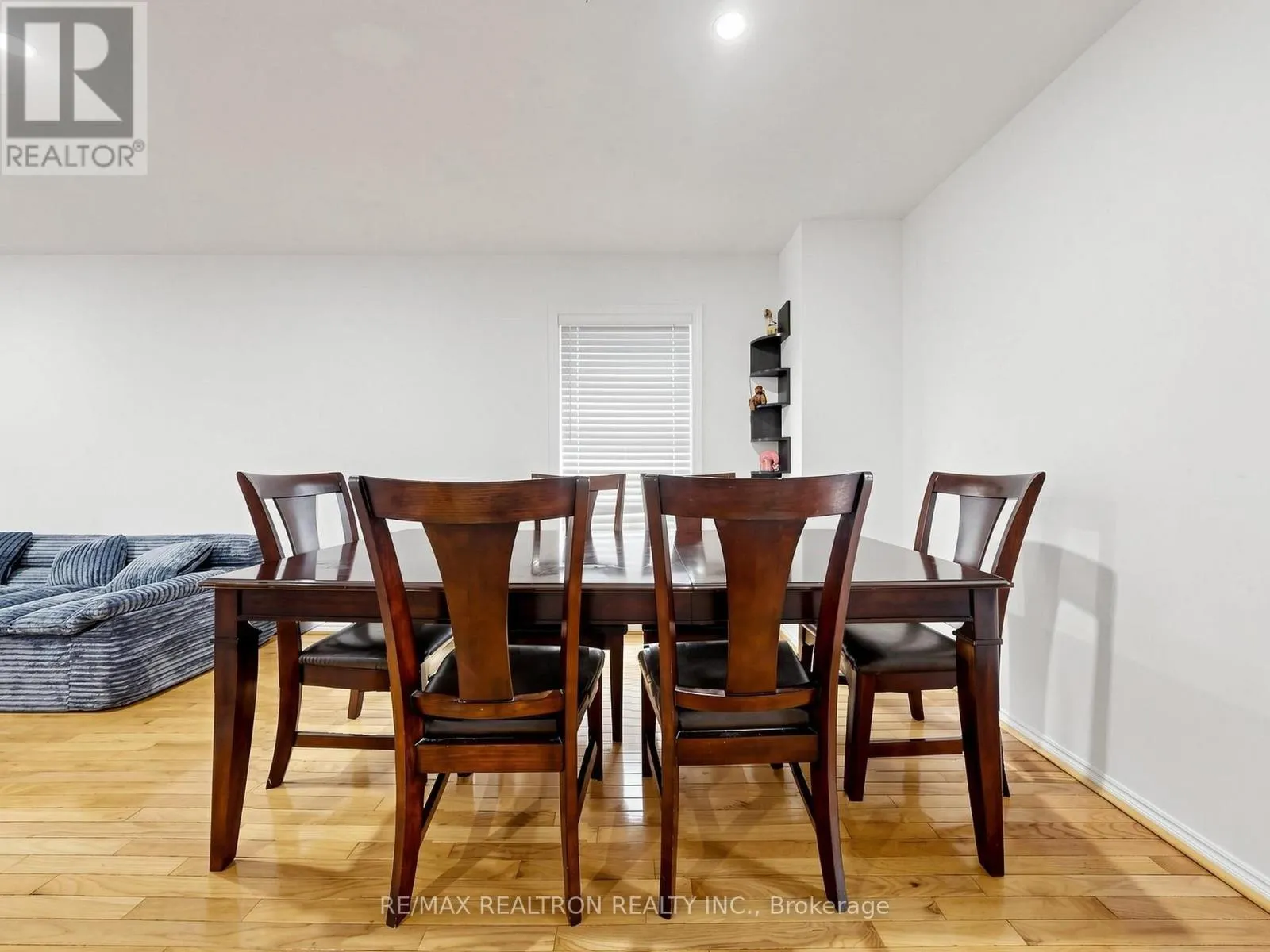 101 CHIEFTAIN CRESCENT