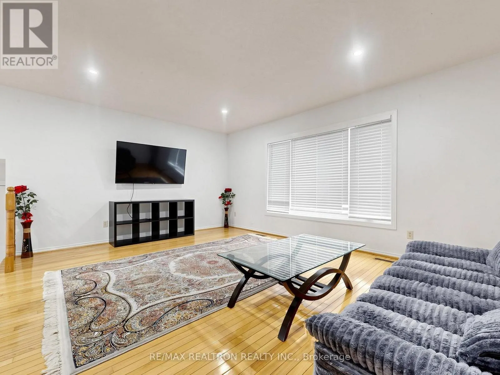 101 CHIEFTAIN CRESCENT