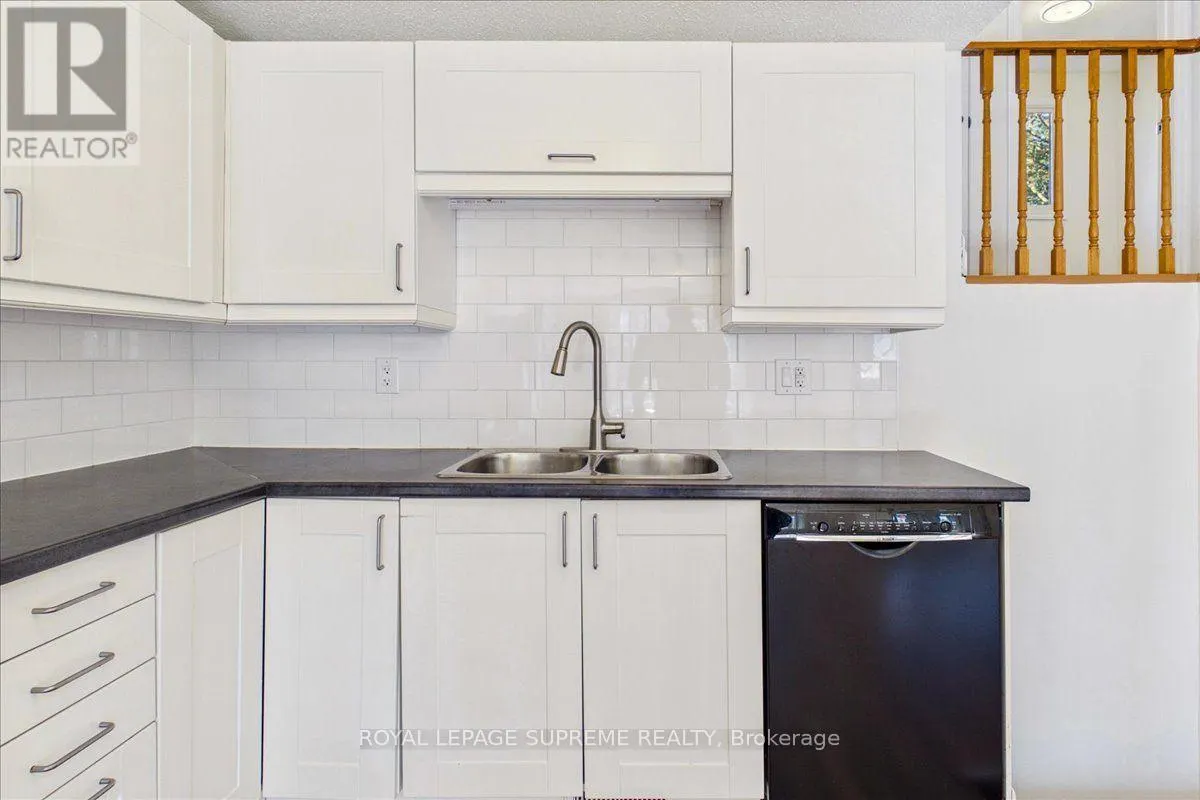 UPPER - 46 RIDGEWAY AVENUE
