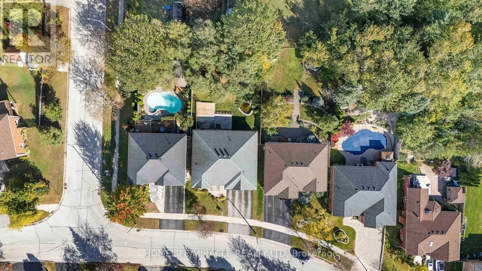 30 DOVE CRESCENT