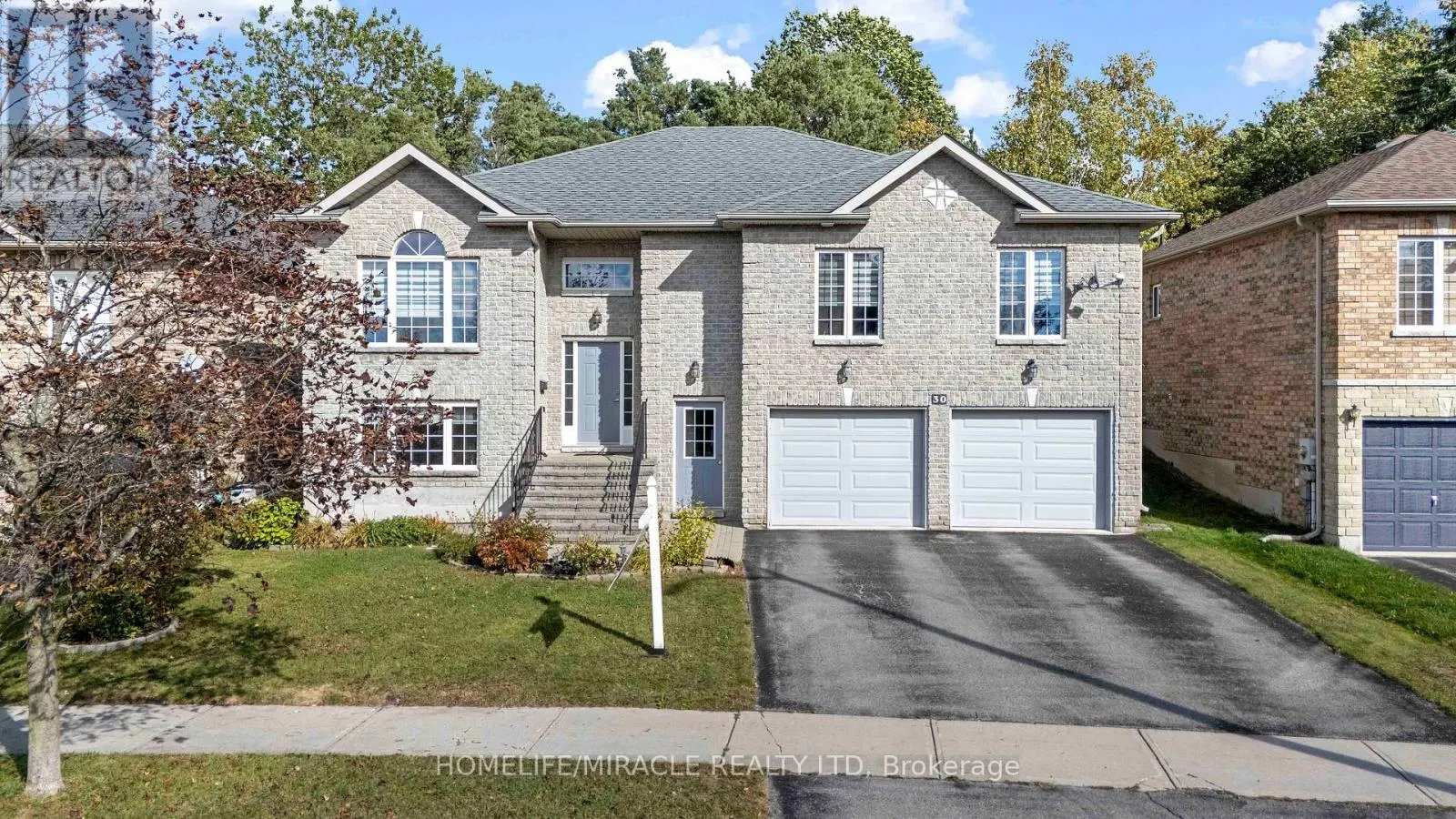 30 DOVE CRESCENT