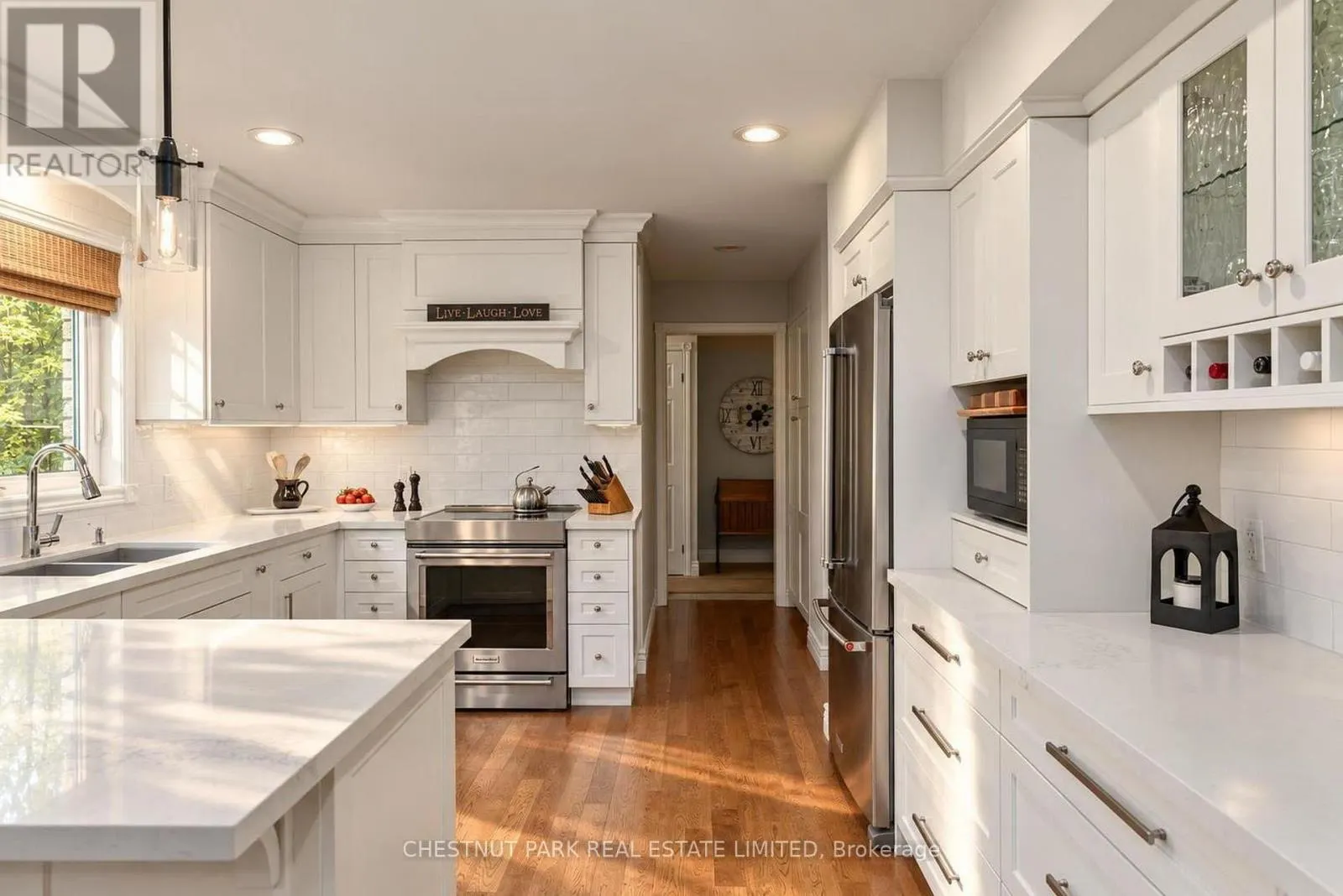 9 MILLS CIRCLE