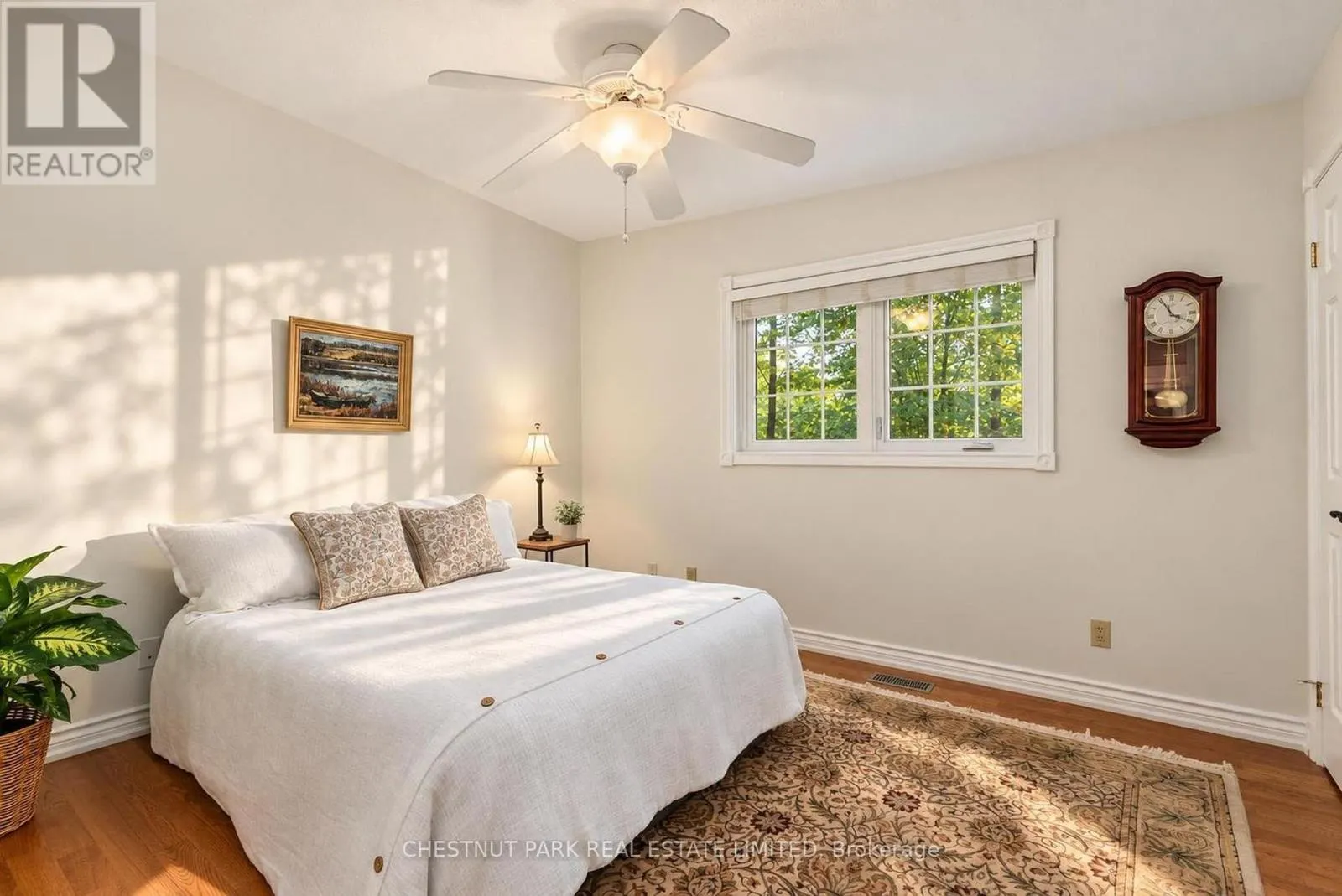 9 MILLS CIRCLE