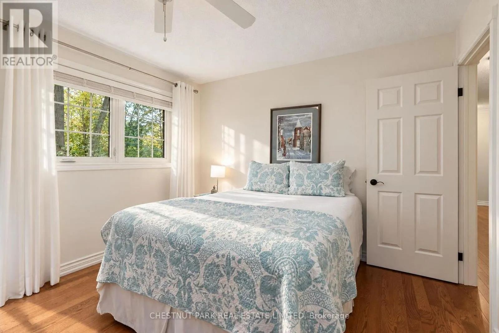 9 MILLS CIRCLE