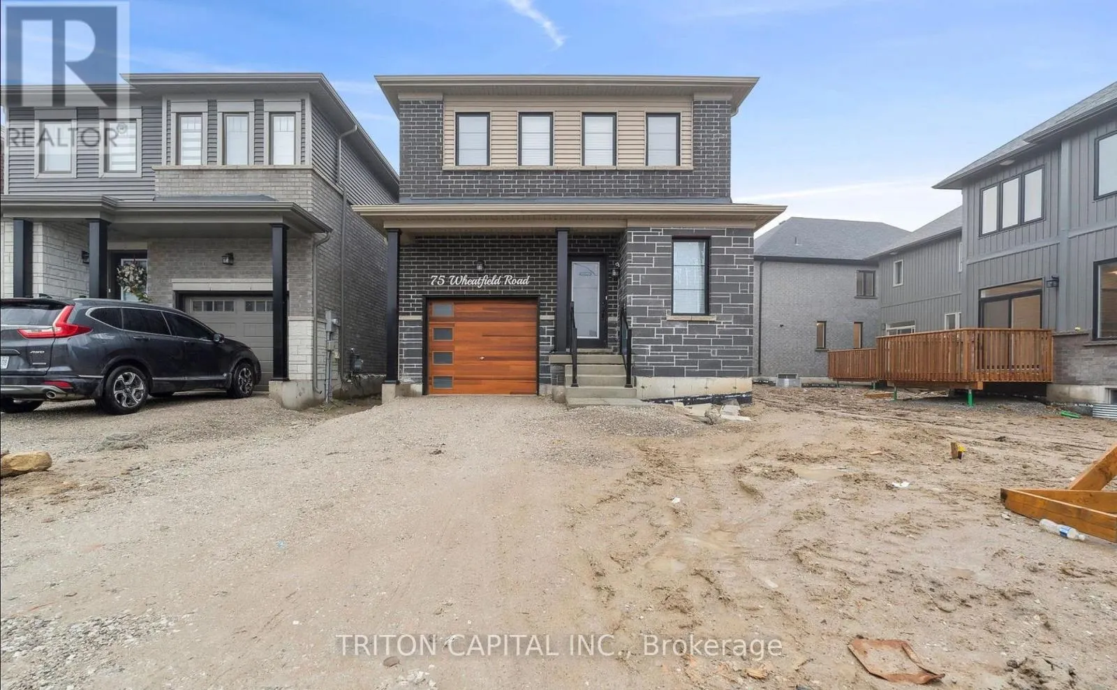 UPPER - 75 WHEATFIELD ROAD