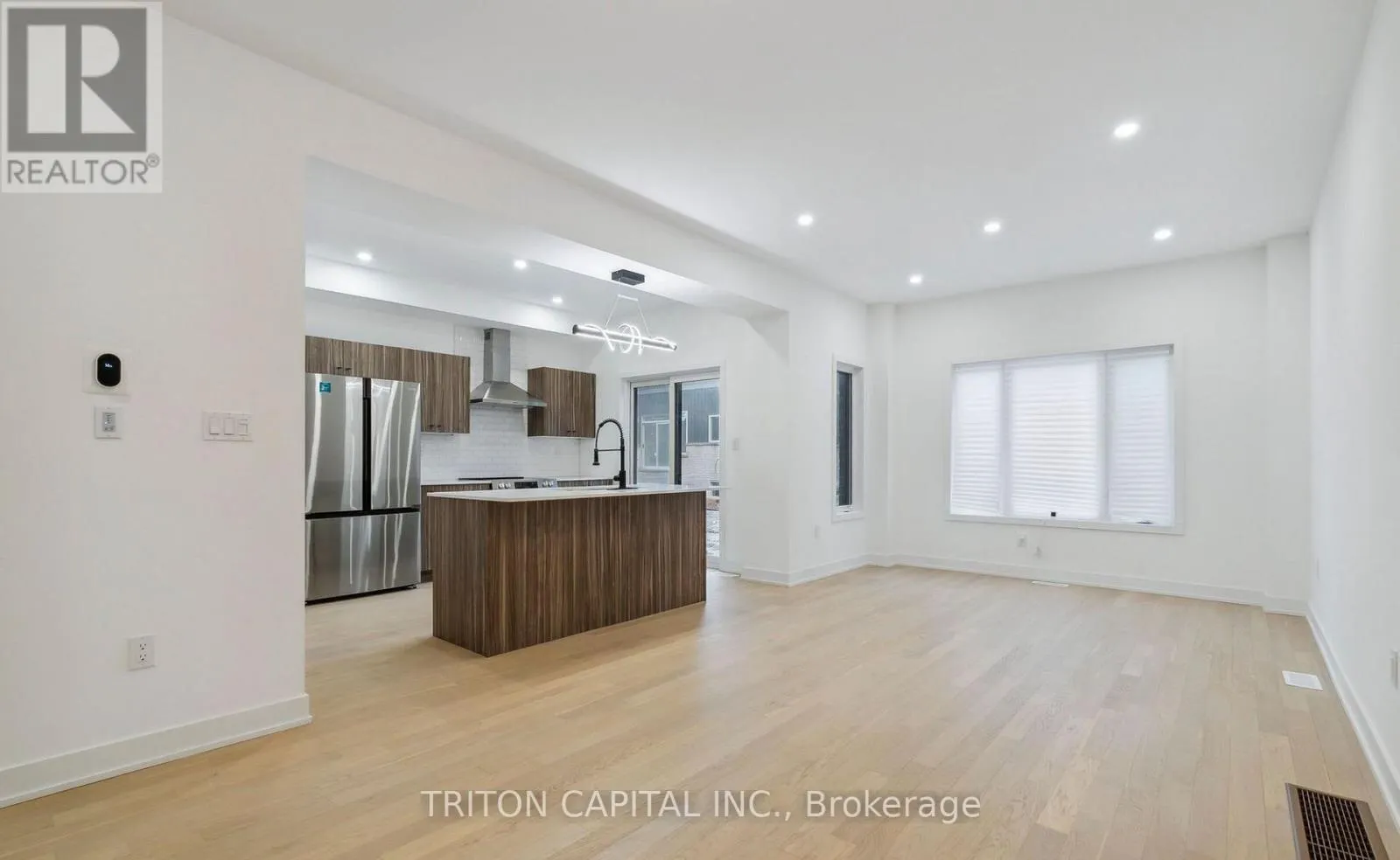 UPPER - 75 WHEATFIELD ROAD