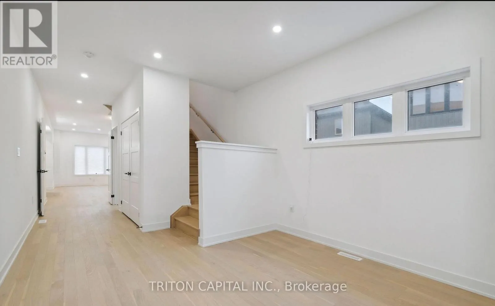 UPPER - 75 WHEATFIELD ROAD