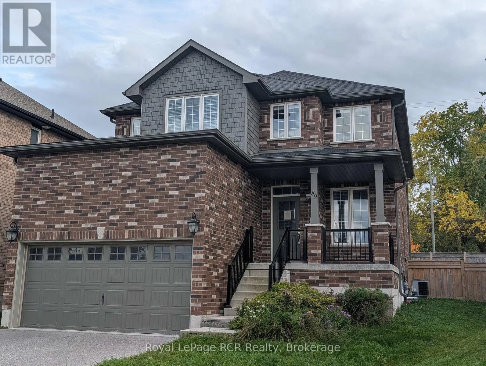 89 LOCKERBIE CRESCENT