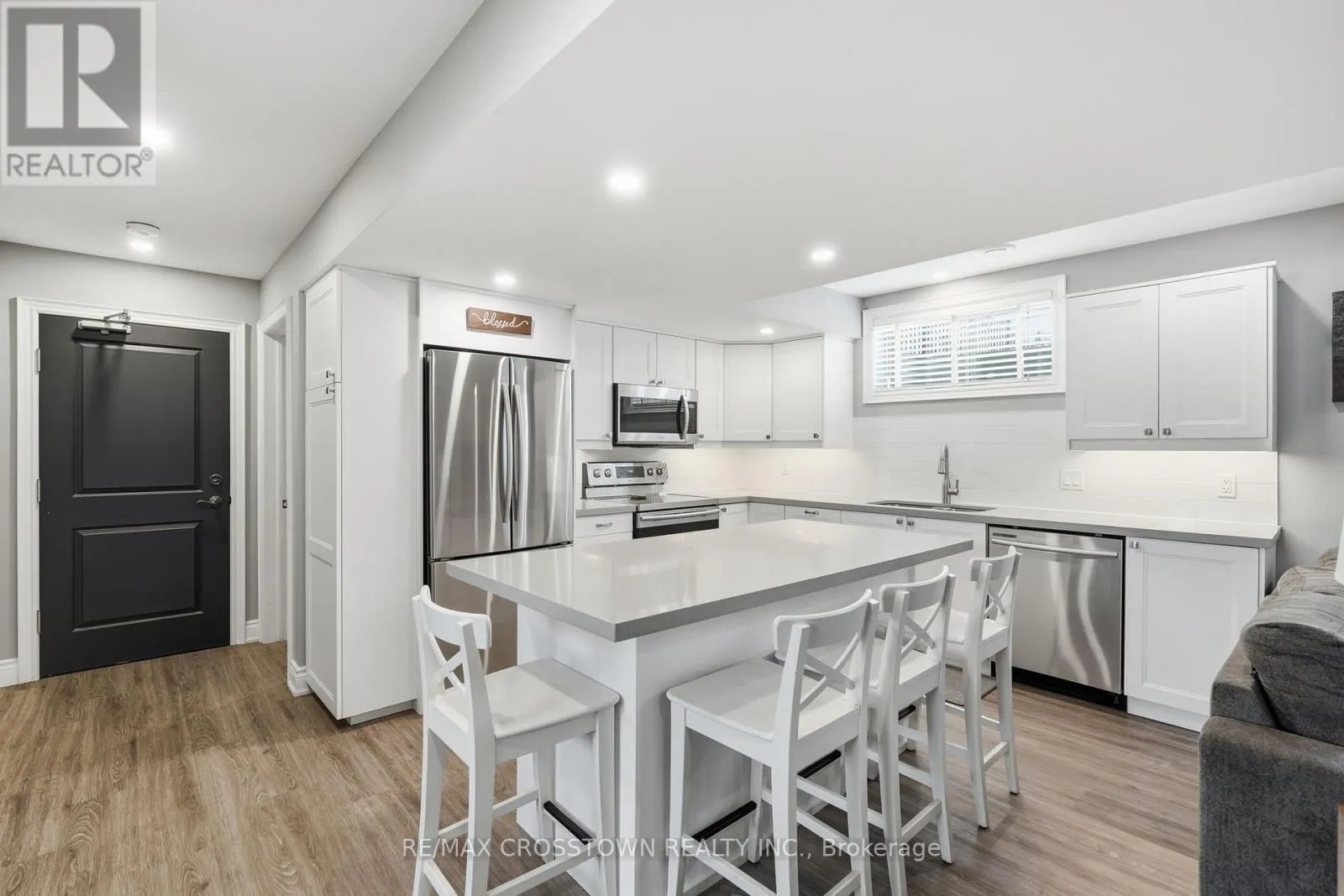 2055 ELANA DRIVE