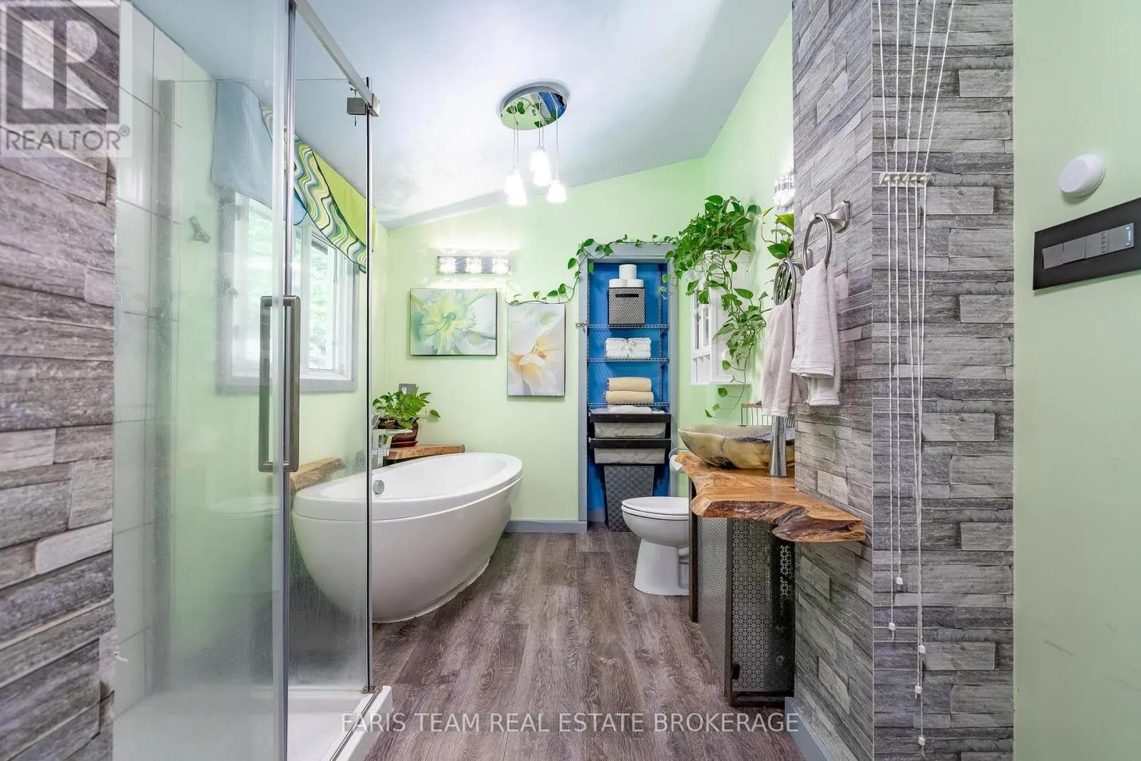 103 SILVER BIRCH DRIVE