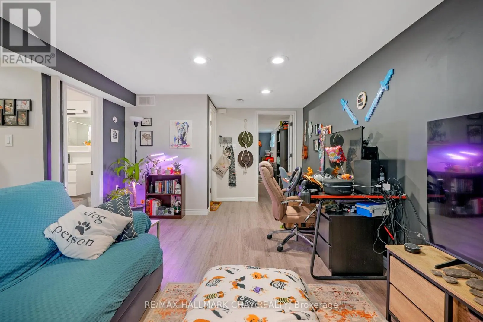 LOWER - 11 DAPHNE CRESCENT
