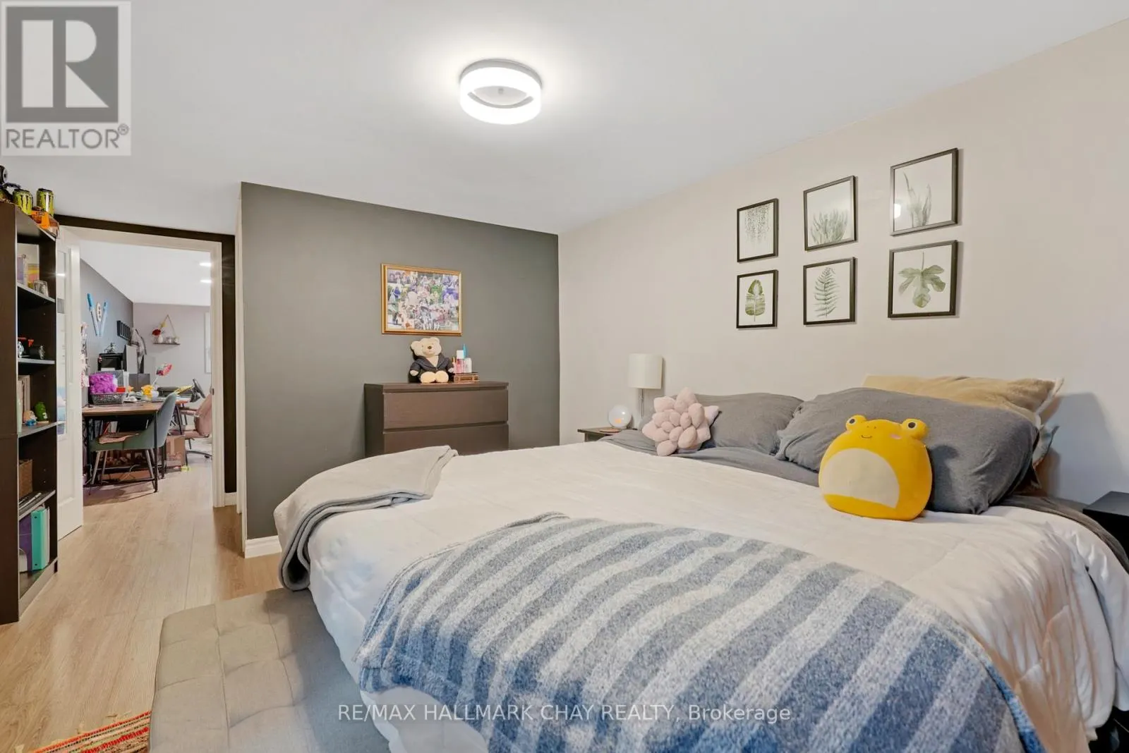 LOWER - 11 DAPHNE CRESCENT