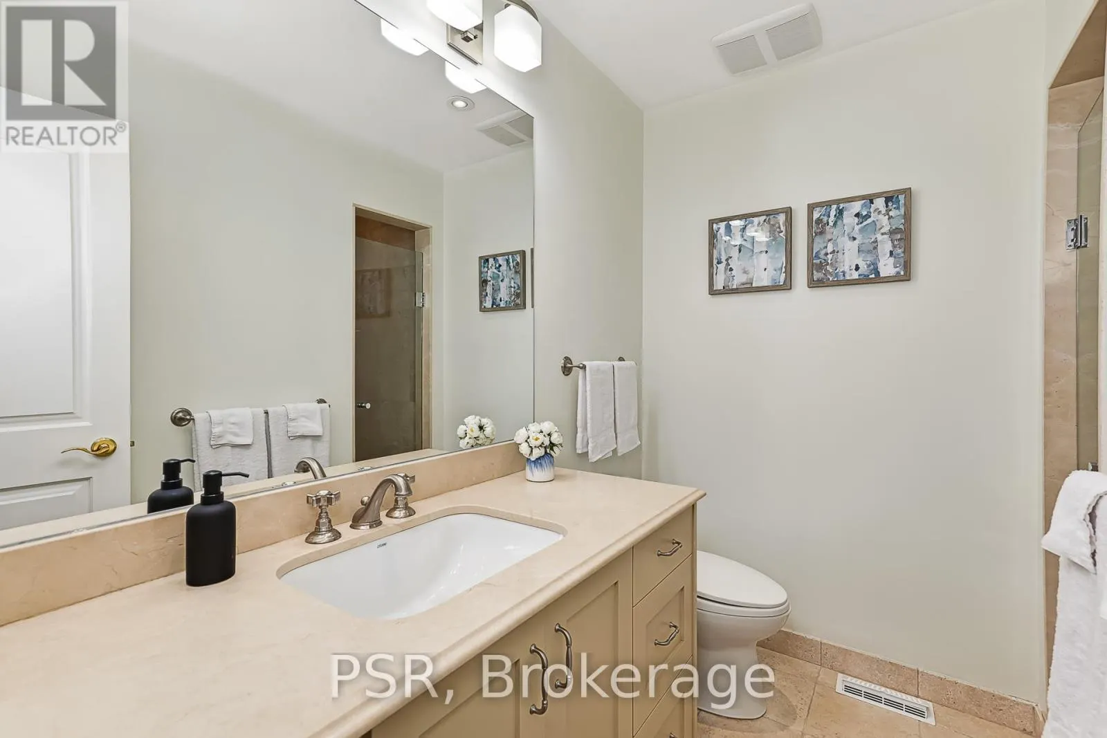 306 - 40 TROTT BOULEVARD #306