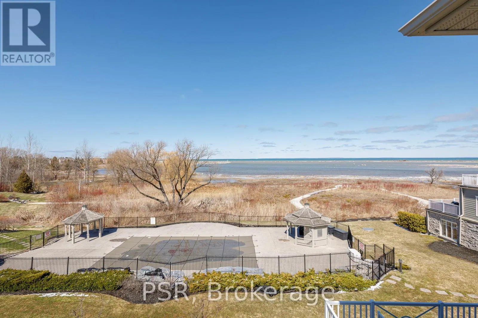 306 - 40 TROTT BOULEVARD #306