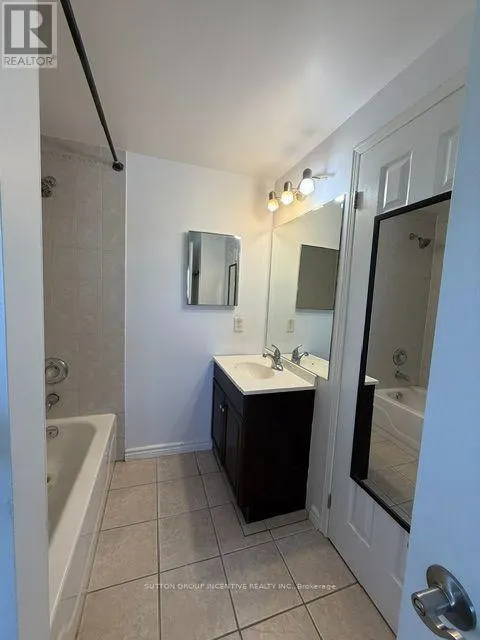 28 WEYMOUTH ROAD