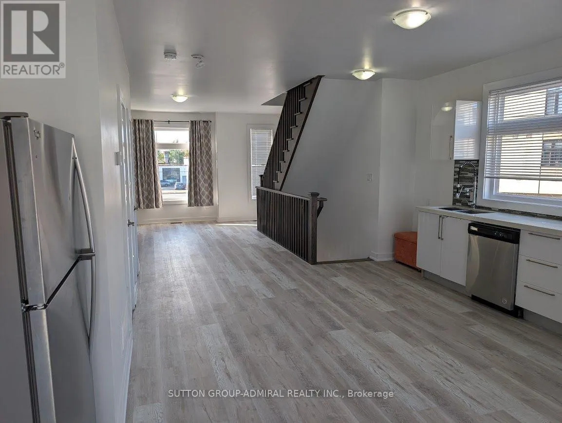 17 - 540 ESSA ROAD