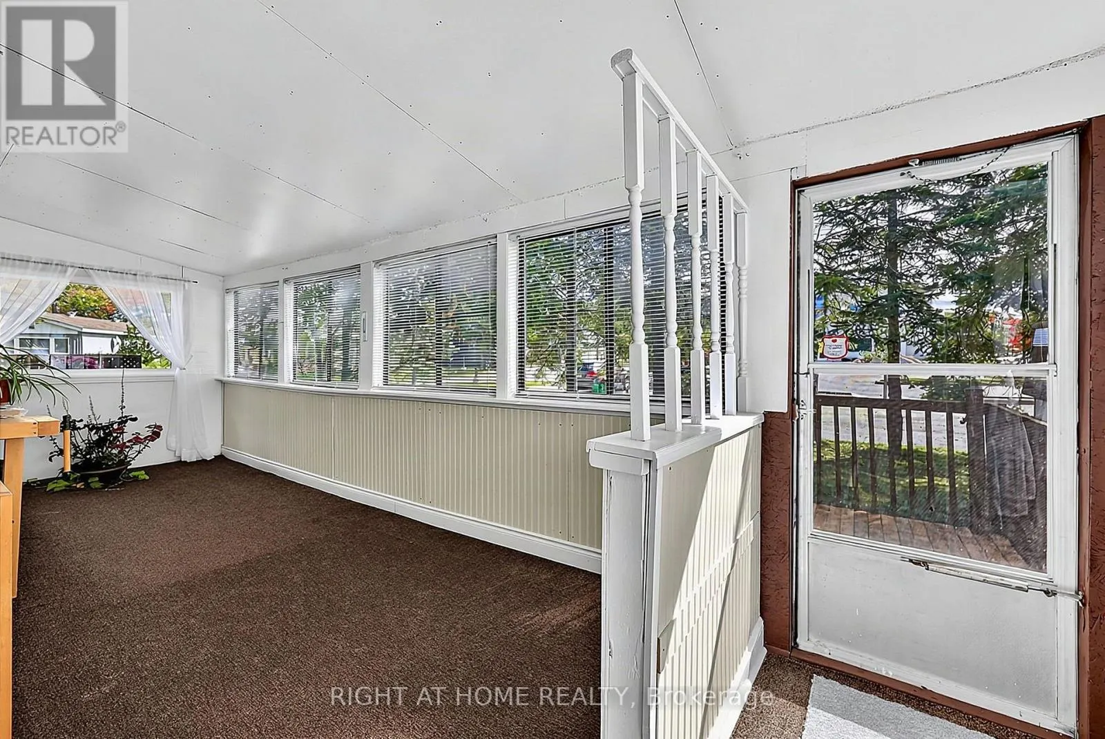 1 GEORGIAN GLEN DRIVE