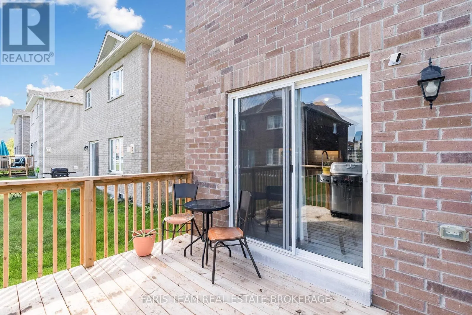 207 CUBITT STREET