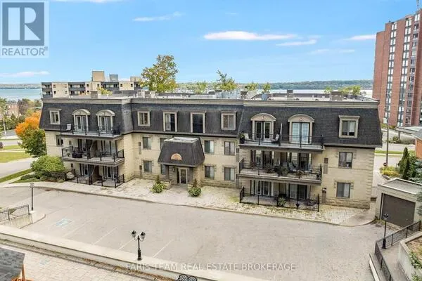 101 - 200 COLLIER STREET