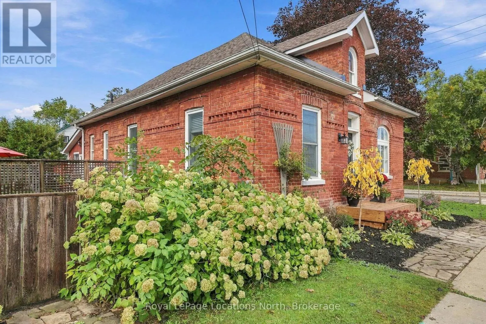 264 SAINT PAUL STREET