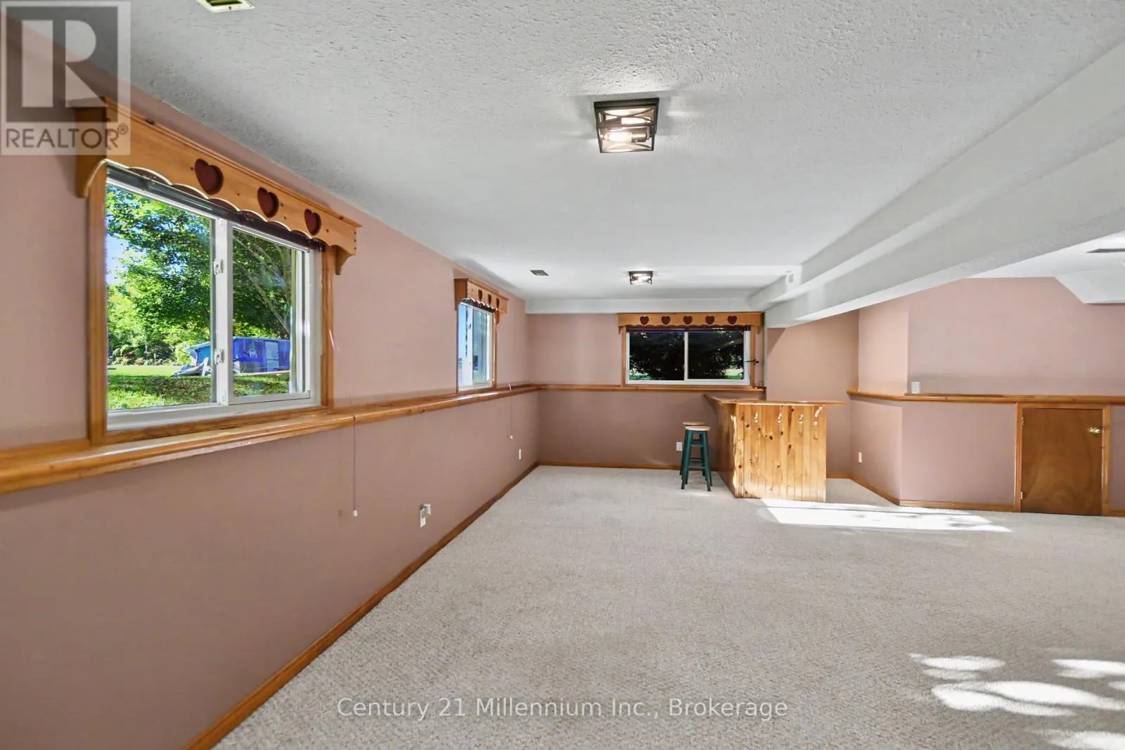 290 WARRINGTON ROAD