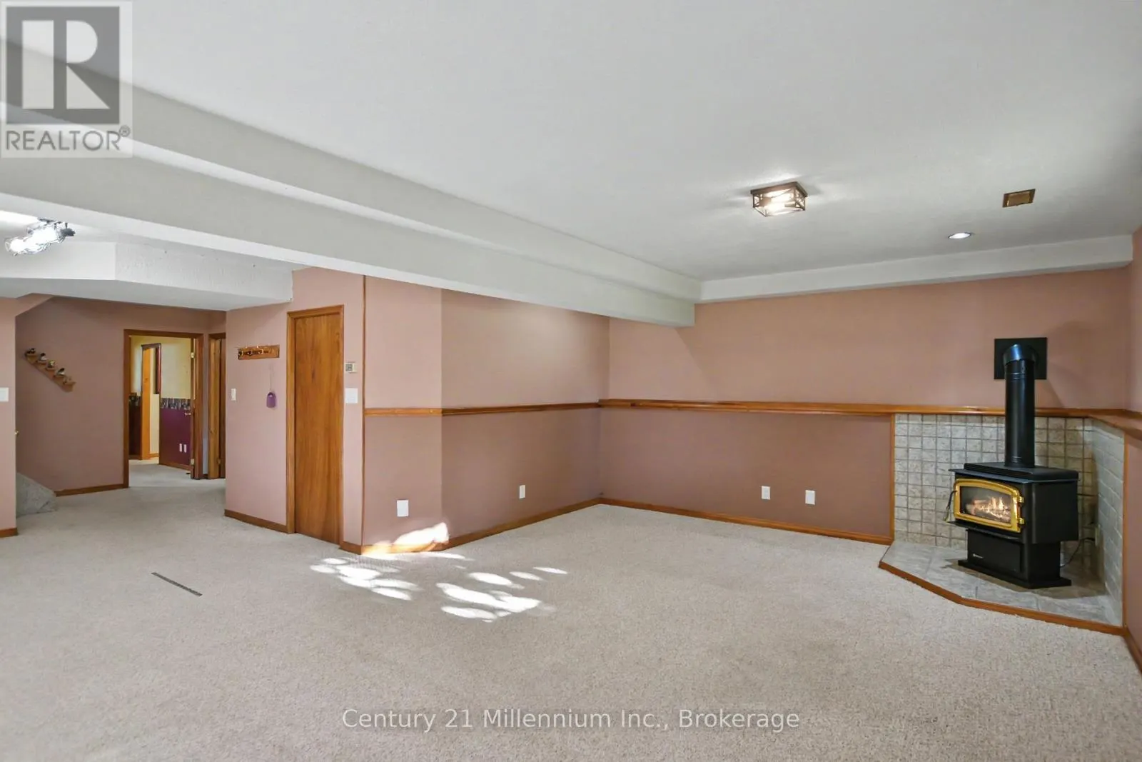 290 WARRINGTON ROAD