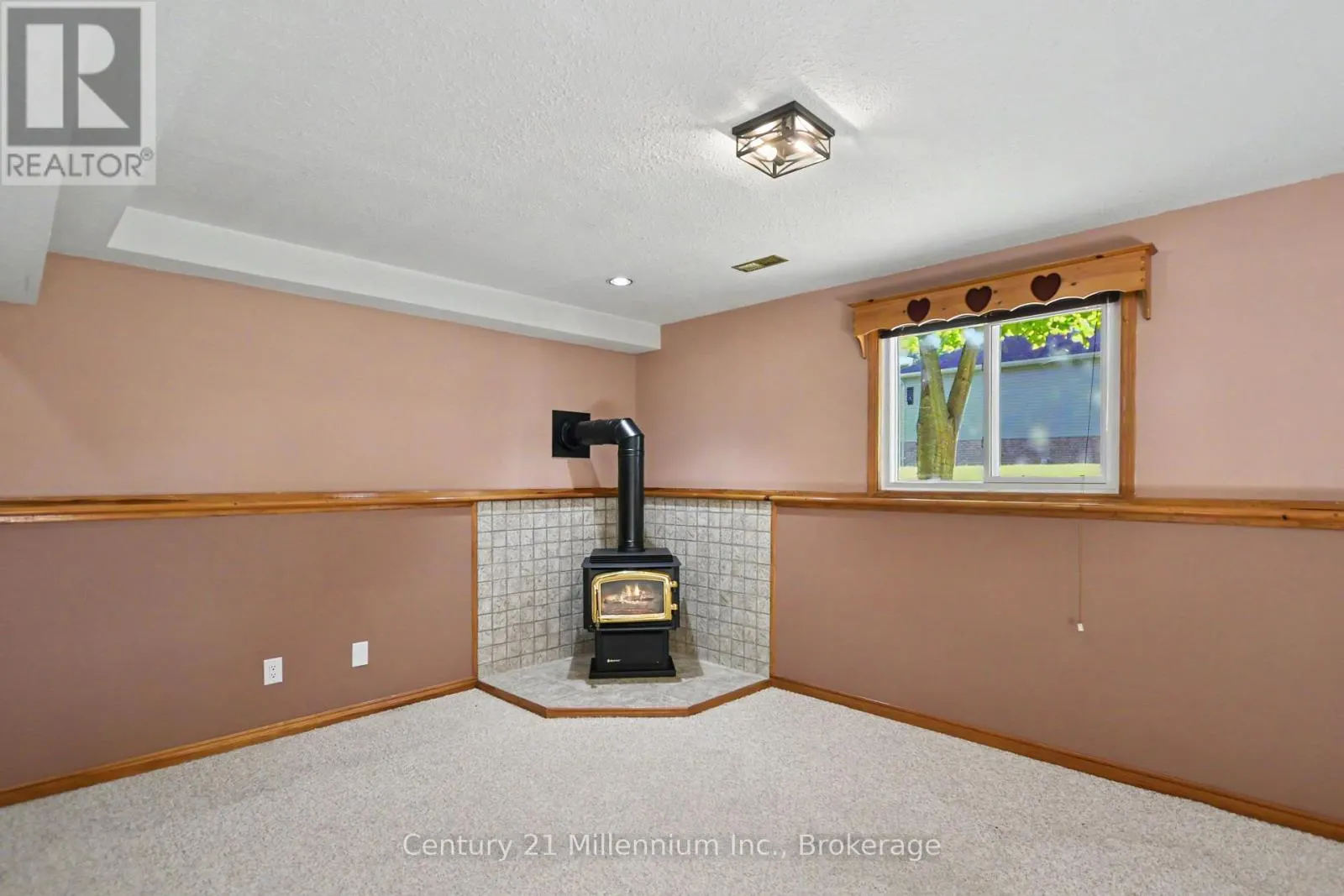 290 WARRINGTON ROAD